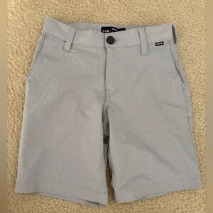 Hurley Boy’s light gray performance shorts- Sz 7-8